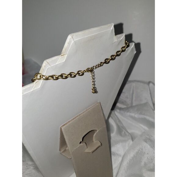 A Victorian Inspired Necklace Rhinestone Brassy Chunky Granny Core Whimsical - Picture 9 of 11